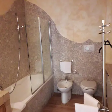 Casa Jo - Country With Sea View And 3 Private Ensuite Bed & Breakfast *