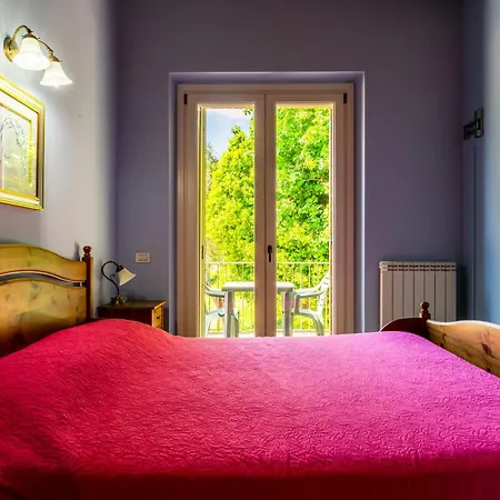 Casa Jo - Country With Sea View And 3 Private Ensuite Bed & Breakfast *