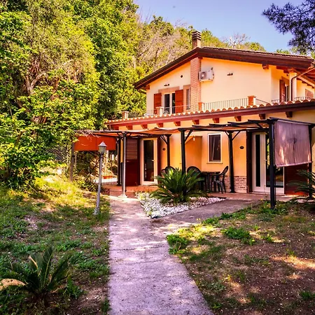 Casa Jo - Country With Sea View And 3 Private Ensuite 4* Lapedona