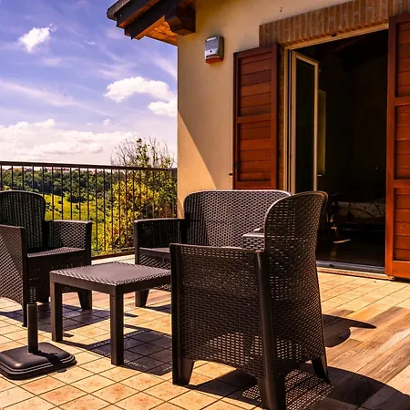 Casa Jo - Country With Sea View And 3 Private Ensuite Bed & Breakfast