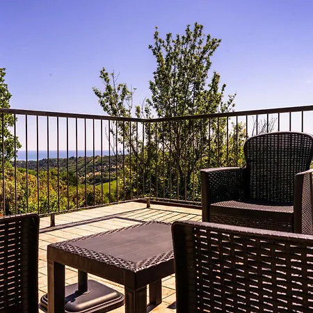Bed & Breakfast Casa Jo - Country With Sea View And 3 Private Ensuite