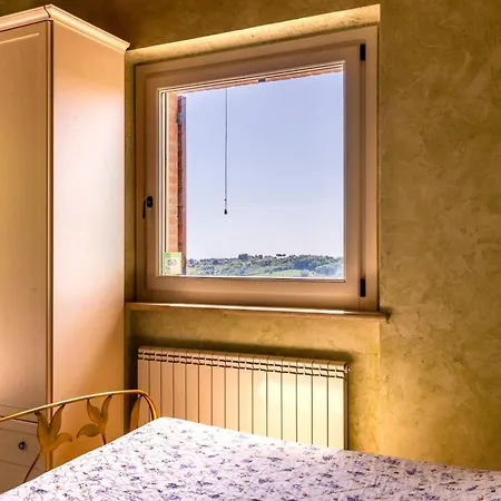 Casa Jo - Country With Sea View And 3 Private Ensuite Lapedona